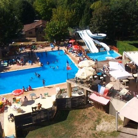 Camping Le Pigeonnier Saint-Crépin-et-Carlucet Kültér fotó