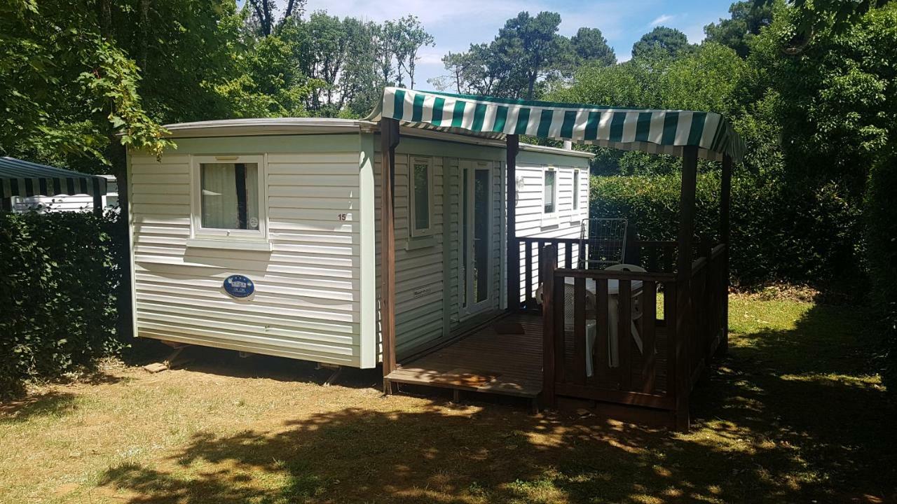 Camping Le Pigeonnier Saint-Crépin-et-Carlucet Kültér fotó